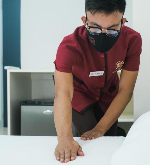 חדר דלוקס, Rosey