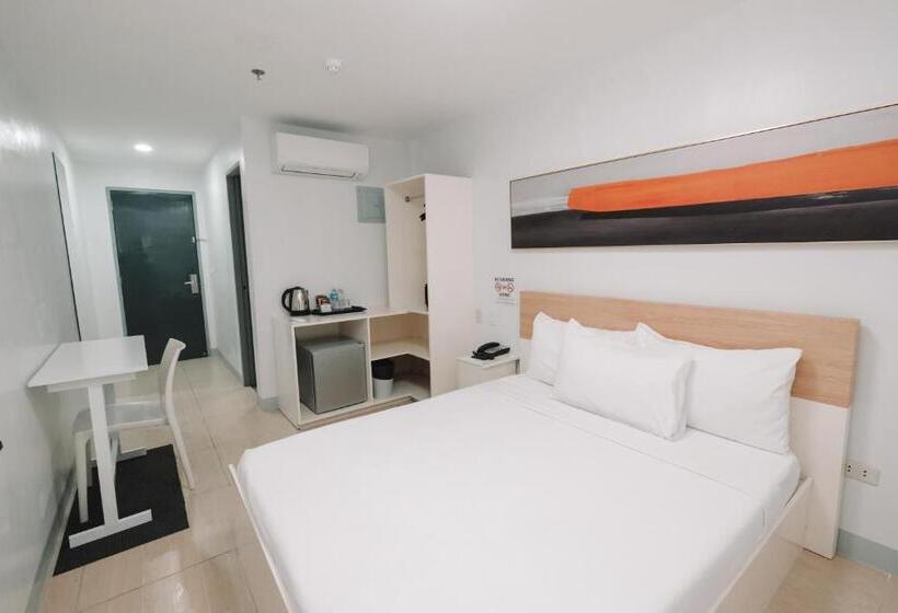 חדר דלוקס, Rosey