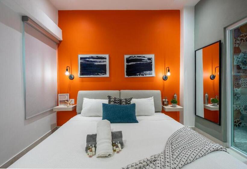 اتاق لوکس با تخت بزرگ, La Buena Vida Inn