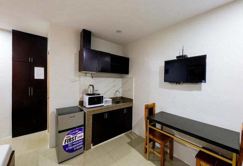 חדר דלוקס, Doña Aurora Condotel