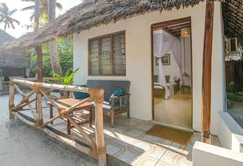 オーシャンビューのスタンダードバンガロー, Poa Poa Bungalows