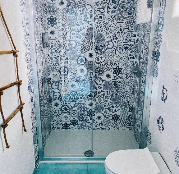 Семейный Номер Вид на Море, Lavinum