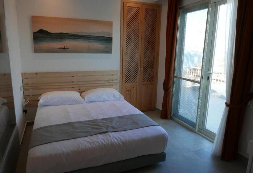 Номер Стандарт с Гидромассажем, Lavinum