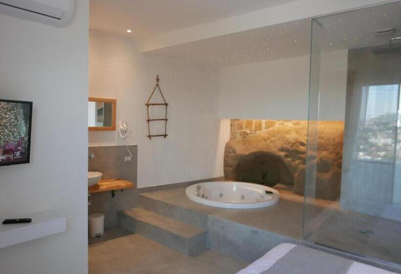 Номер Стандарт с Гидромассажем, Lavinum