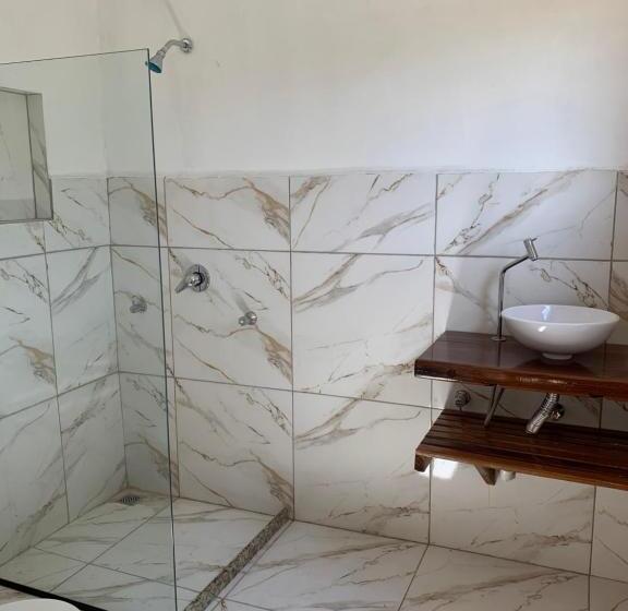 סוויטה, Pousada Canto Das Cachoeiras