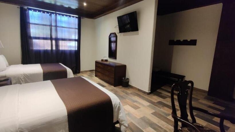 Quarto Quádruplo Estandar, Santa Cecilia La Mora Huasca