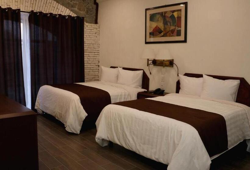 غرفة قياسية رباعية مزودة بشُرفة, Santa Cecilia La Mora Huasca