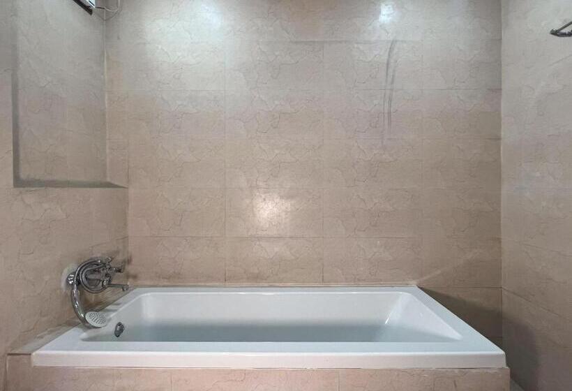 Люкс, Yogved Hospitality & Resort