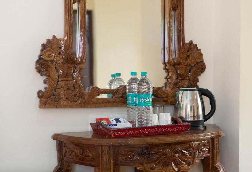 Люкс, Yogved Hospitality & Resort