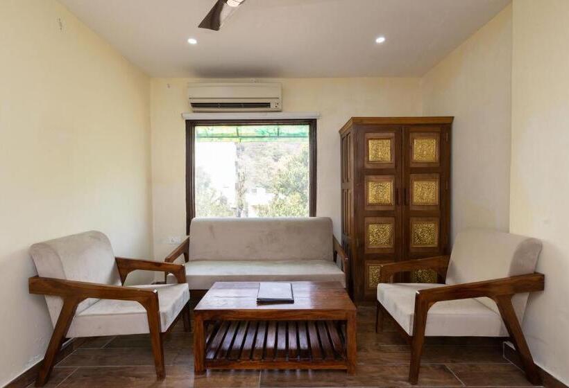 Люкс, Yogved Hospitality & Resort