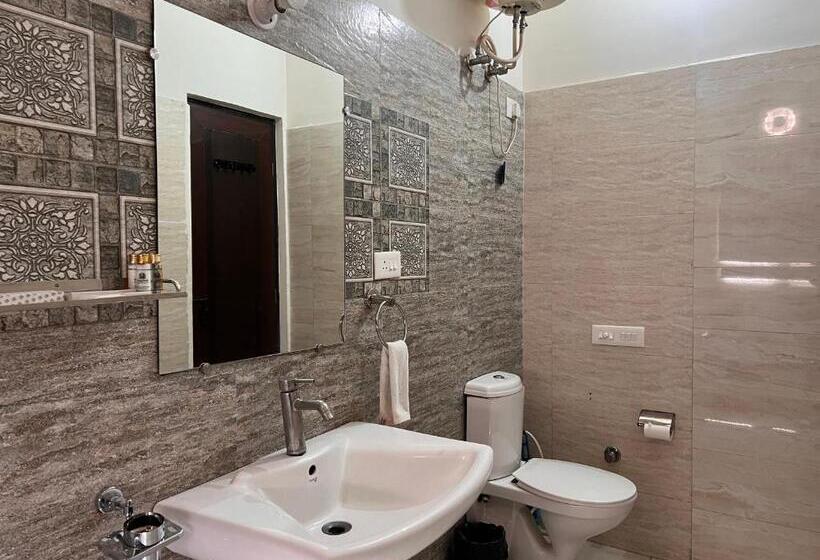 اتاق استاندارد, Yogved Hospitality & Resort