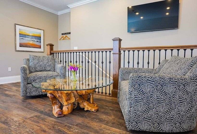 غرفة ديلوكس, Colonial Hotel & Suites