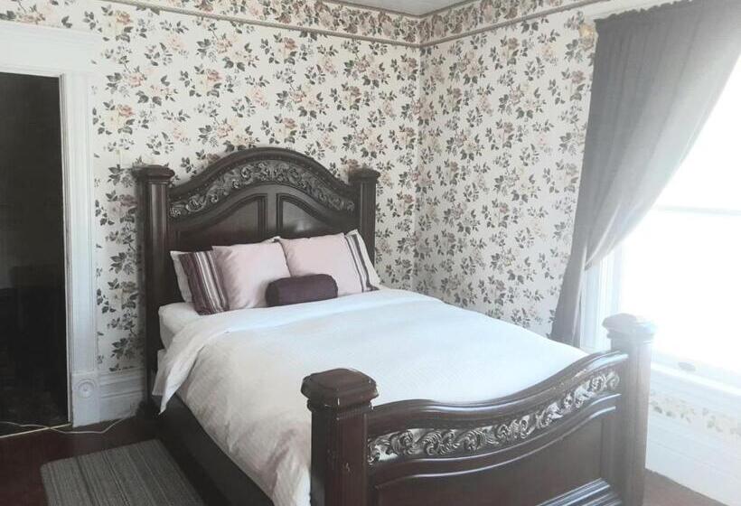 סוויטה משפחתית, Marmora And Lake Inn