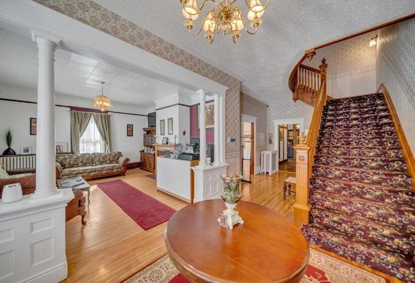 דירת חדר דלוקס, Marmora And Lake Inn