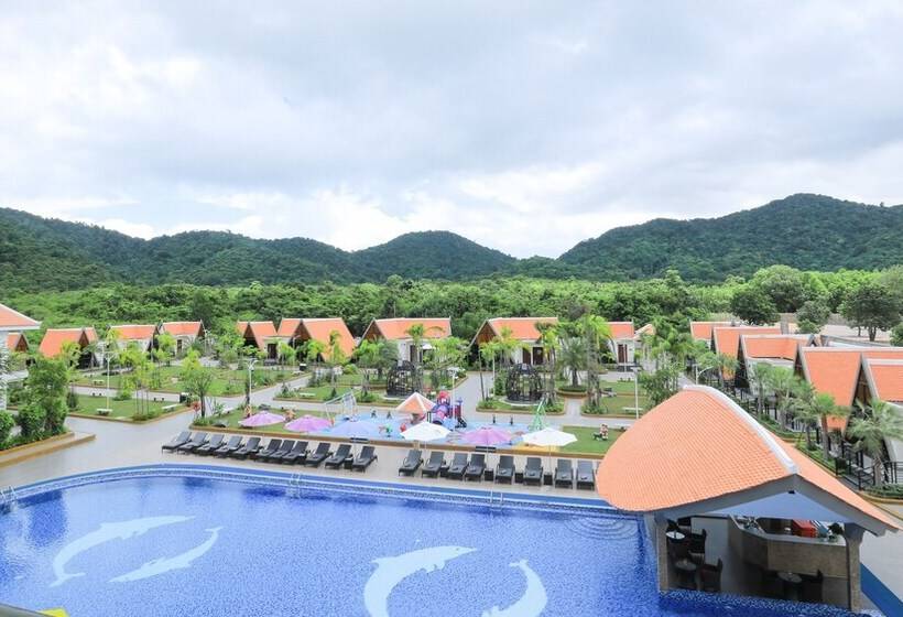 بنجلو قياسى غرفتين نوم, Vakara Hotel Kep