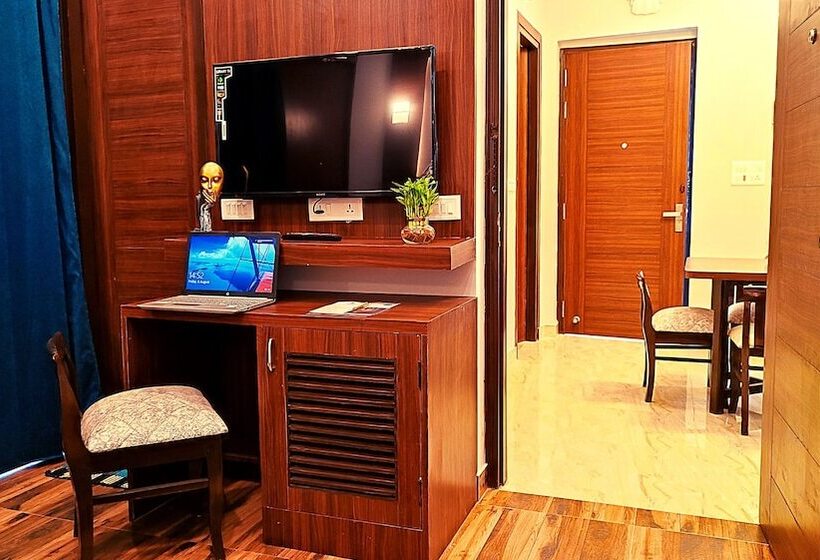 エクゼクティブルーム, Asapian House   A Luxury Homestay At Moradabad