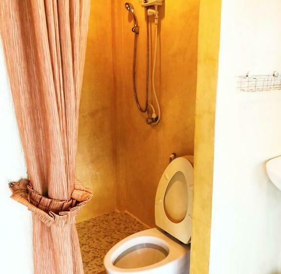 Номер Стандарт с Балконом, Kamala Seafood