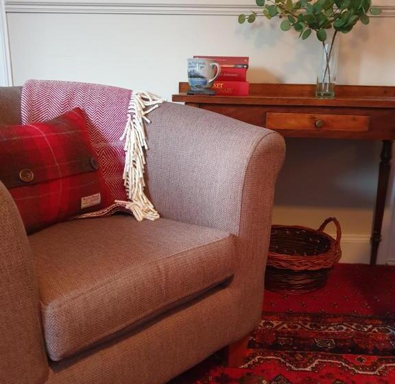 Standardrum King Size Säng, Clachan Farmhouse B & B