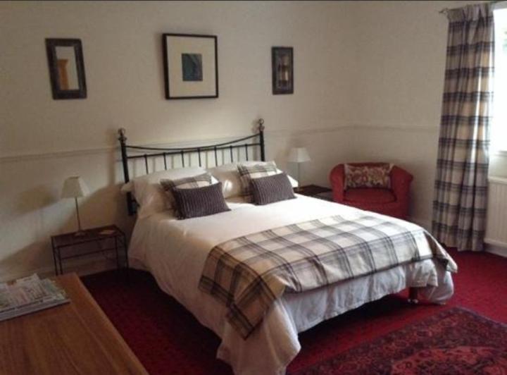 Standardrum King Size Säng, Clachan Farmhouse B & B