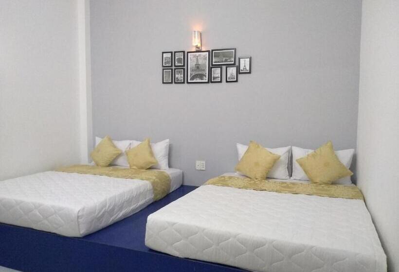 اتاق استاندارد چهار تخته, Phuc Hau