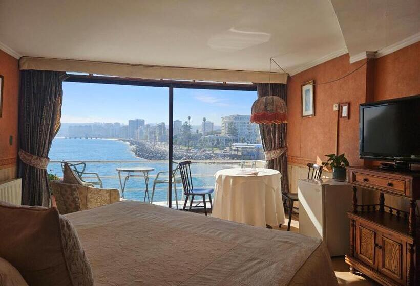 Standard Room Sea View, Restaurant Capducal