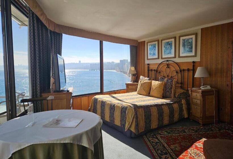 Junior Suite Sea View, Restaurant Capducal