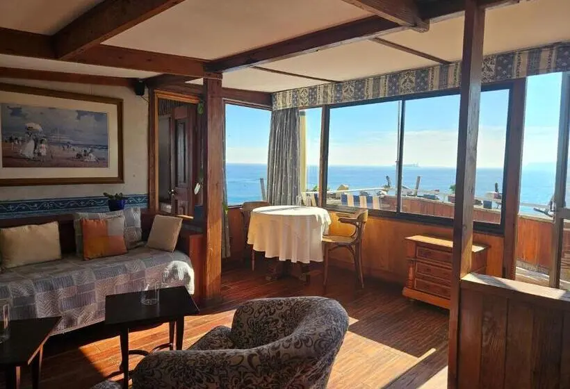 Suite Sea View, Restaurant Capducal