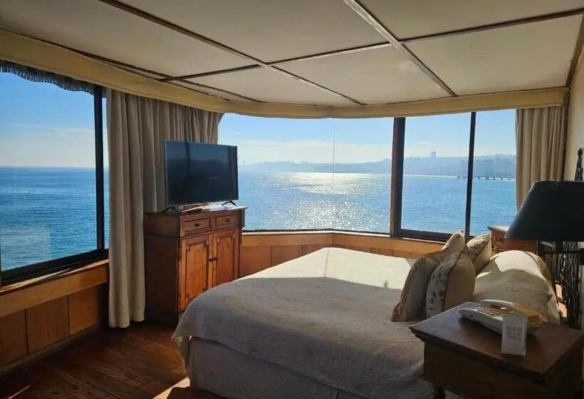 Suite Sea View, Restaurant Capducal