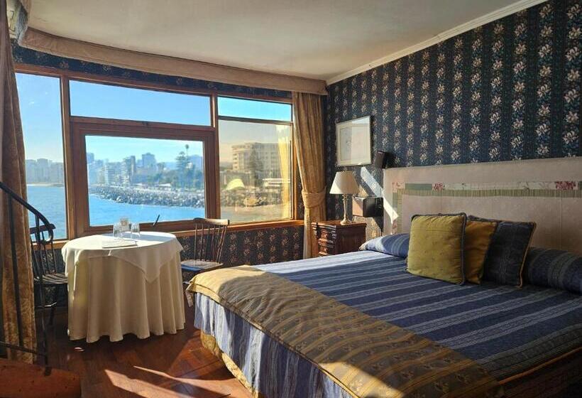 Suite Sea View, Restaurant Capducal