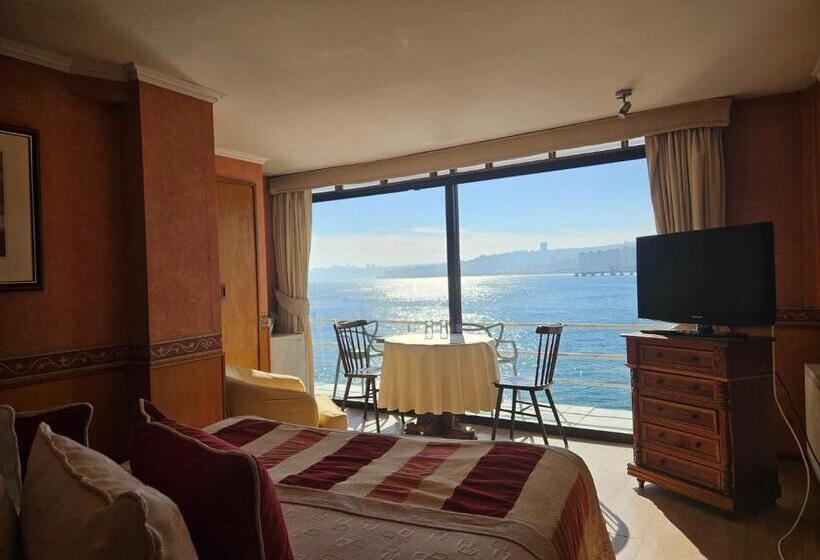 Standard Room Sea View, Restaurant Capducal