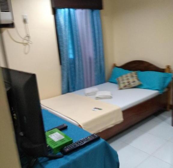 Quarto Familiar, Enna S Place