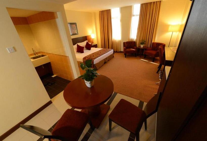 小型套房, The Grand Puteri