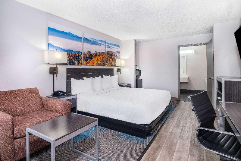 高级大房间, The Grand Puteri