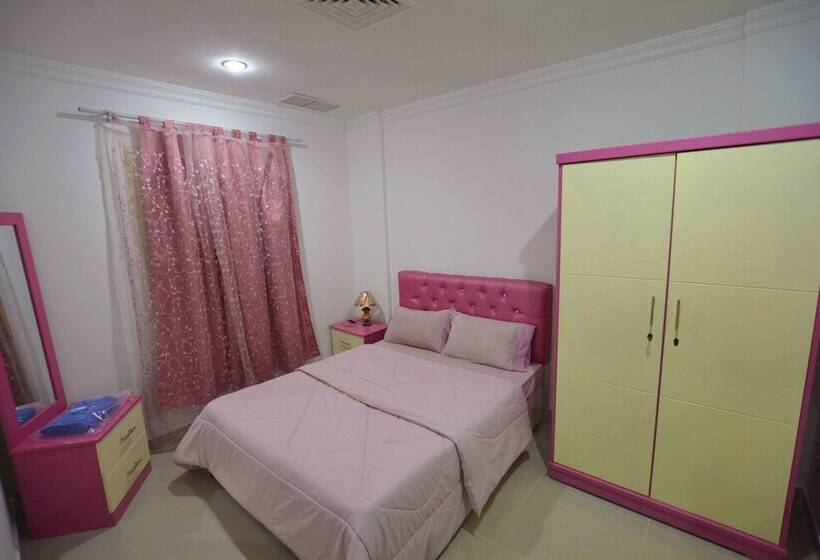 带2个卧室的公寓, Leader Apartments 1