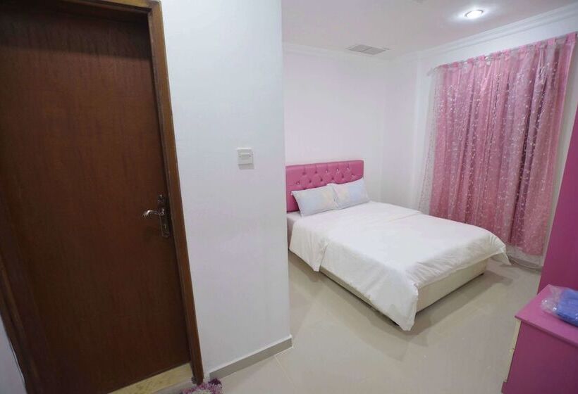 带2个卧室的公寓, Leader Apartments 1