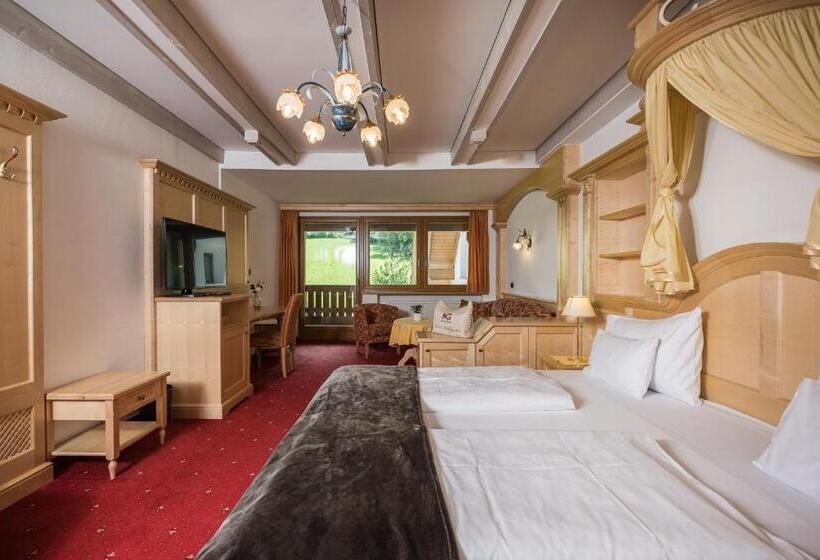 סוויטת ג'וניור עם מרפסת, Mühlgarten