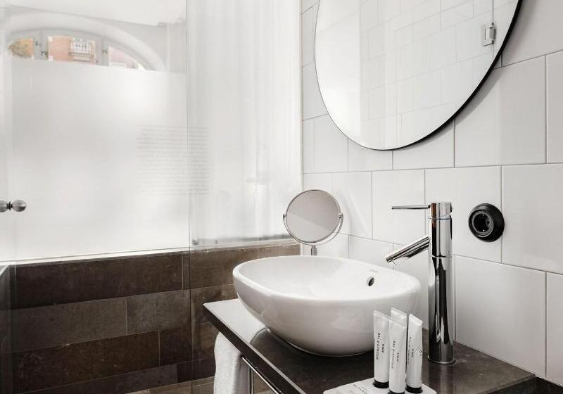 스탠다드 룸 킹사이즈 침대, Miss Clara By Nobis, Stockholm, A Member Of Design Hotels™