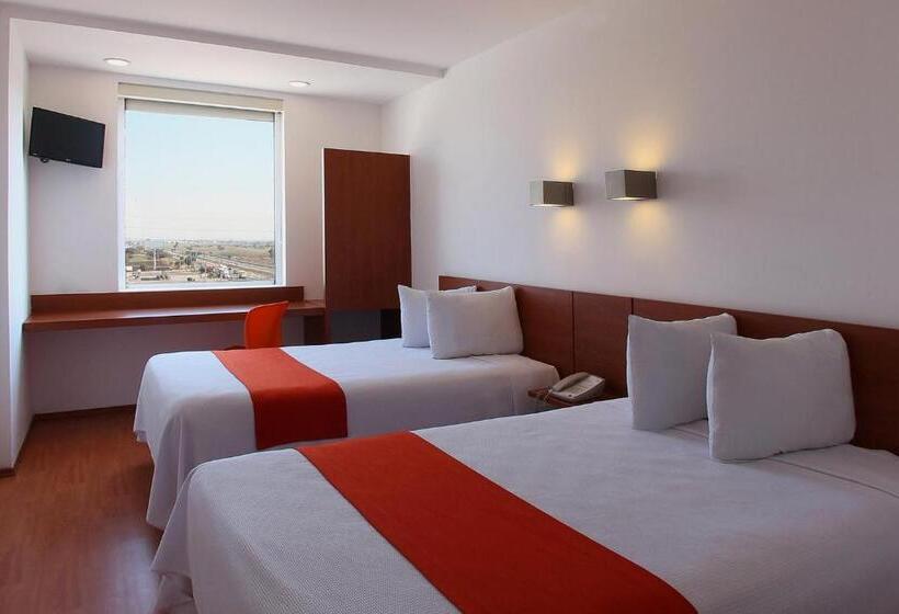 اتاق سوپریور, One Silao