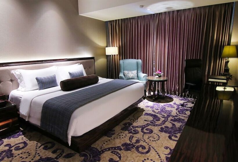 이그제큐티브 스위트, The Arista