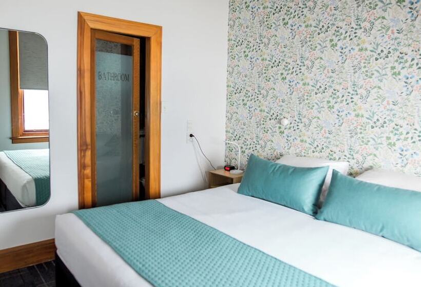 חדר סטנדרט, The Cambridge