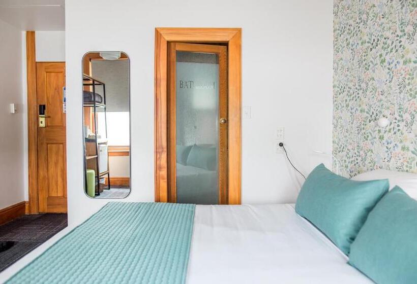 חדר סטנדרט, The Cambridge