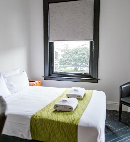 חדר סטנדרט חדר אמבטיה משותף, The Cambridge