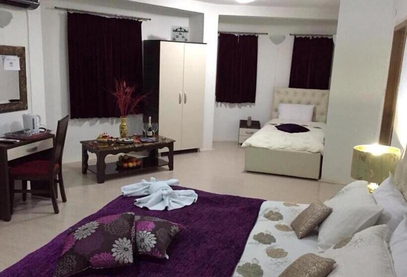 اتاق استاندارد سه نفره, Villa Bella Boutique