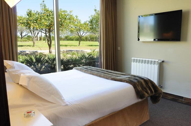 Вилла 2 Спальни Вид на Сад, Montargil Monte Novo