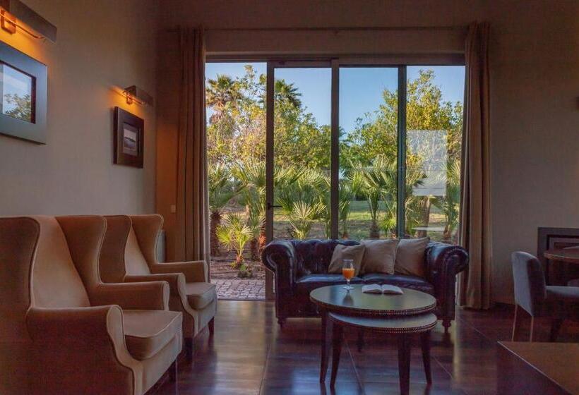 Вилла 2 Спальни Вид на Сад, Montargil Monte Novo