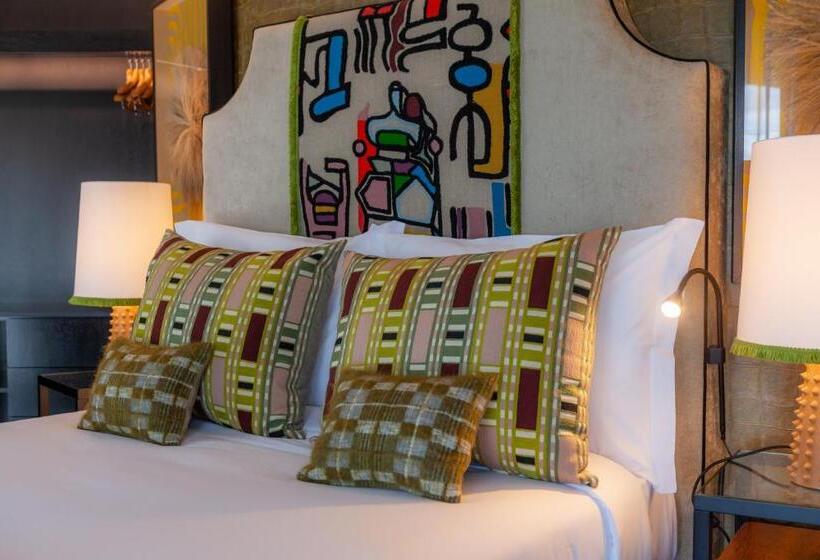 Номер Стандарт Вид на Озеро, Montargil Monte Novo