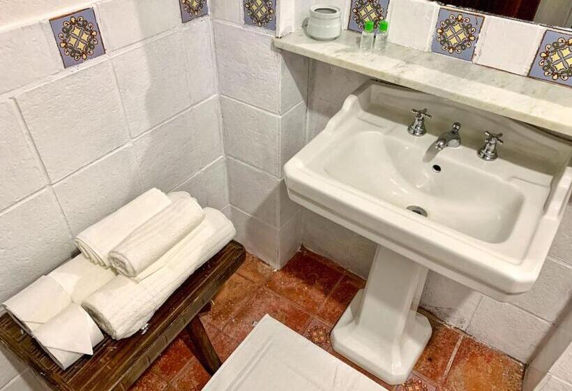 高级三人间, Pousada Valle Paradiso