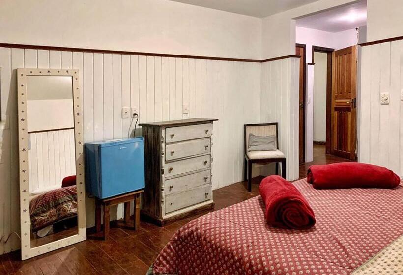 高级三人间, Pousada Valle Paradiso