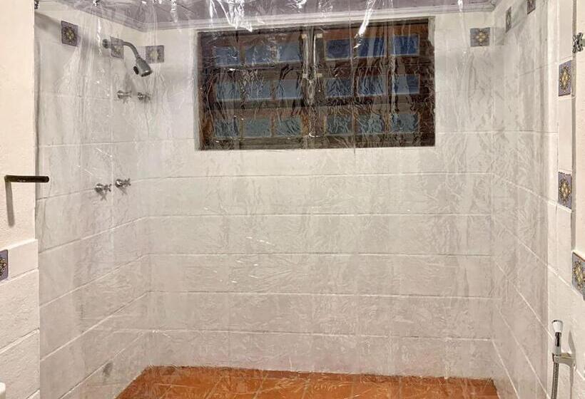 带阳台的三人标准间, Pousada Valle Paradiso