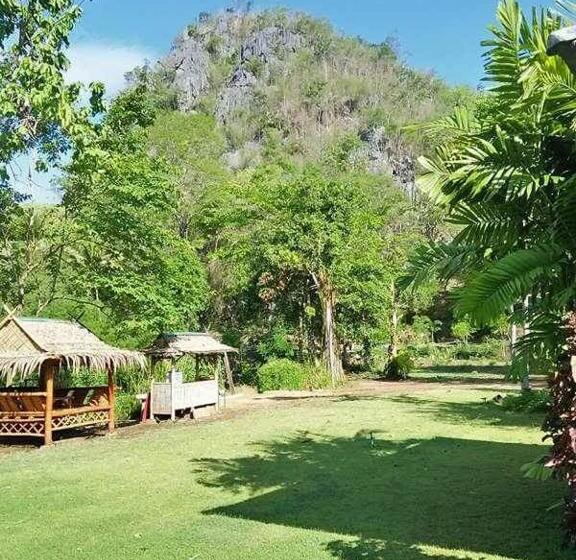 수피리어 룸, Baanrai Saiyoknoi Resort